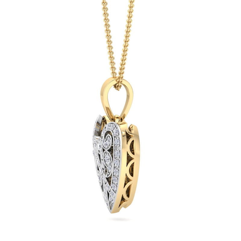 Yellow Gold Filigree heart Pendant with Diamond